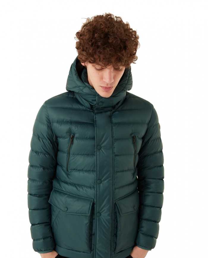 piumino sherwood/spike da uomo effetto semi lucido con logo | COLMAR piumino sherwood/spike da uomo effetto semi lucido con logo | COLMAR