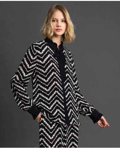 TWINSET Camicia Donna A-TI Crepe Floreale Fusciacca Bottoni Bianca ... TWINSET Camicia Donna A-TI Crepe Floreale Fusciacca Bottoni Bianca ...