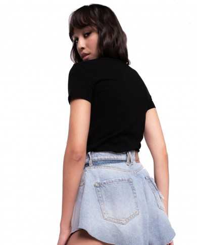 t-shirt nero limousine da donna con dettagli ricamati | PINKO t-shirt nero limousine da donna con dettagli ricamati | PINKO