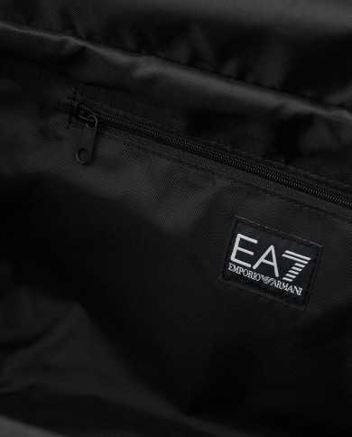 borsone nero da uomo con tracolla e patch logo ricamata | EA7