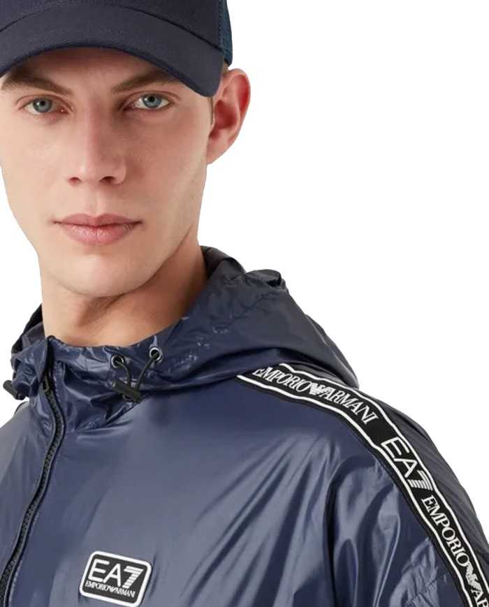 bomber impermeabile navy blue con stripes logate e logo gommato | EA7 bomber impermeabile navy blue con stripes logate e logo gommato | EA7
