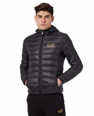 piumino nero da uomo con logo oro sul petto | EA7 piumino nero da uomo con logo oro sul petto | EA7