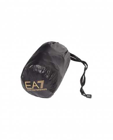 piumino nero da uomo con logo oro sul petto | EA7 piumino nero da uomo con logo oro sul petto | EA7