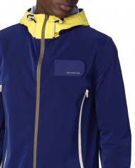 trench impermeabile beacon blue da uomo con patch gommata | MUSEUM