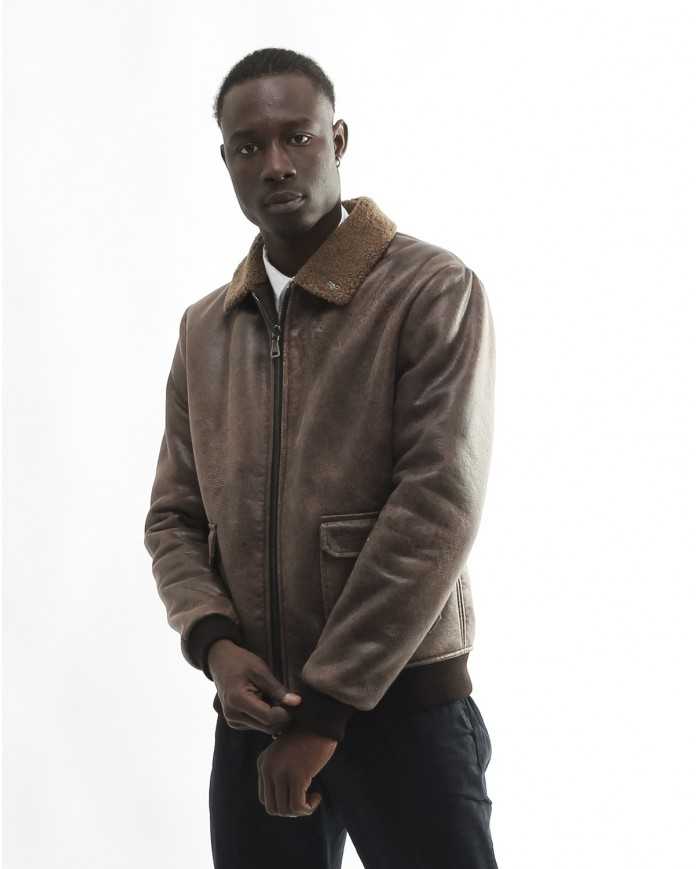 cappotto nero da uomo con colletto in pile ed effetto usurato | BOB cappotto nero da uomo con colletto in pile ed effetto usurato | BOB