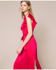 Abito lungo amarena donna con maniche corte a volant | TWINSET Abito lungo amarena donna con maniche corte a volant | TWINSET