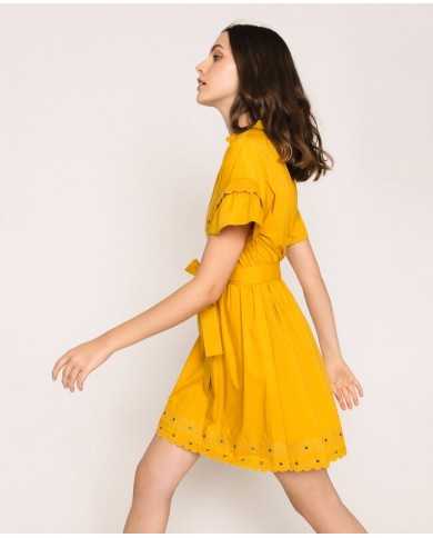 Abito giallo donna con ricami a fili e profili smerlati | TWINSET Abito giallo donna con ricami a fili e profili smerlati | TWINSET
