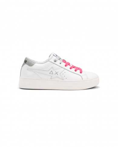 sneakers bianche da donna con lacci fluo e dettagli glitterati | SUN68