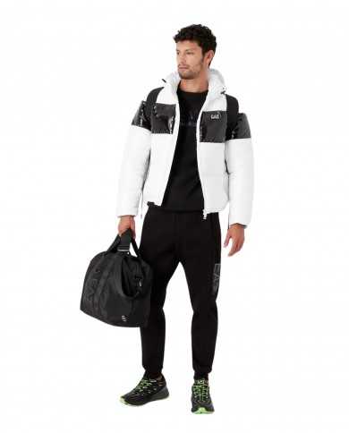 piumino bianco da uomo con dettaglio stripe e patch gommata | EA7