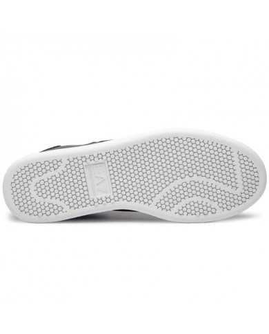 sneakers nere da uomo con suola bianca e maxi logo in rilievo | EA7