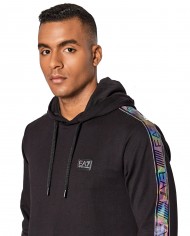 felpa nera da uomo logato sul petto e stripes logo cromate | EA7