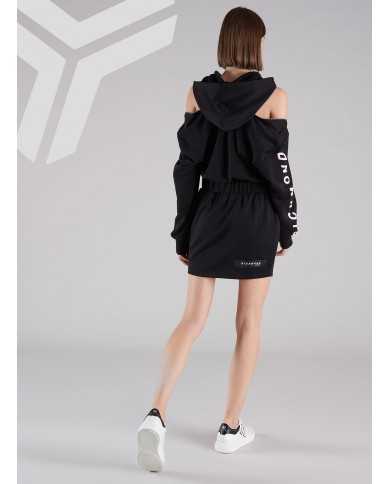 abito nero da donna arricciato al centro e logato su manica | RICHMOND