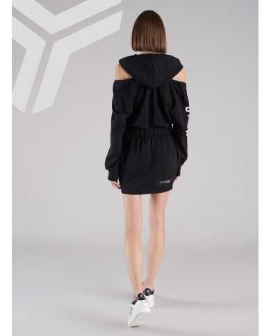 abito nero da donna arricciato al centro e logato su manica | RICHMOND