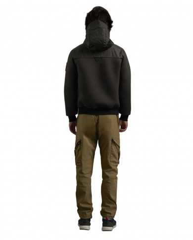 giubbotto tarmac green da uomo con patch logata | OUTHERE giubbotto tarmac green da uomo con patch logata | OUTHERE