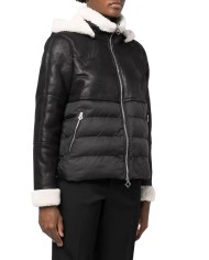 giacca nera da donna in eco montone sopra e trapuntato sotto | EA7