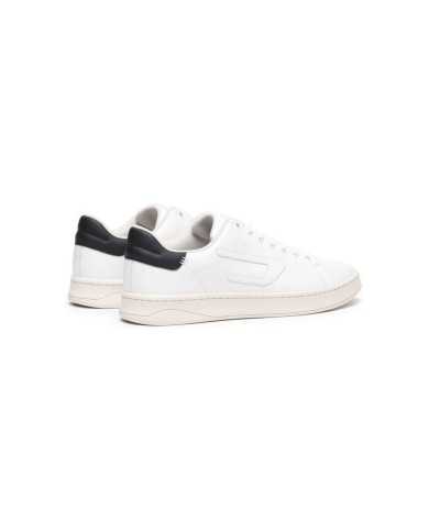 sneakers bianche e nere da uomo con patch logata sul lato | DIESEL sneakers bianche e nere da uomo con patch logata sul lato | DIESEL