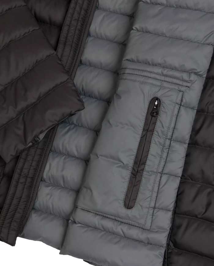 piumino trapuntato nero/spike da uomo logato su manica | COLMAR