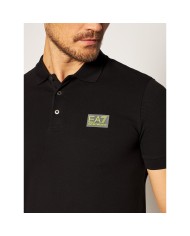 polo nera da uomo con logo patch applicato sul petto | EA7 polo nera da uomo con logo patch applicato sul petto | EA7