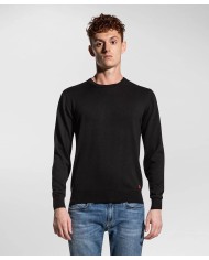 maglia nero da uomo con logo ricamo in contrasto | PEUTEREY maglia nero da uomo con logo ricamo in contrasto | PEUTEREY