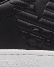 sneakers nera da uomo logato in rilievo sul lato in tono | EA7