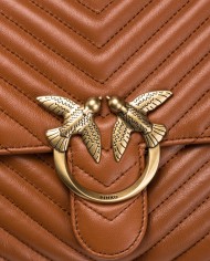borsa cuoio da donna in NAPPA trapuntata logata LOVE BIRDS CUT | PINKO borsa cuoio da donna in NAPPA trapuntata logata LOVE BIRDS CUT | PINKO