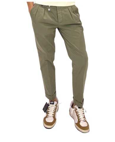 pantalone verde da uomo con doppie pences | MANUEL RITZ pantalone verde da uomo con doppie pences | MANUEL RITZ
