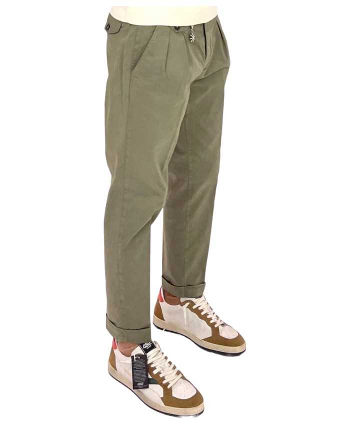 pantalone verde da uomo con doppie pences | MANUEL RITZ pantalone verde da uomo con doppie pences | MANUEL RITZ