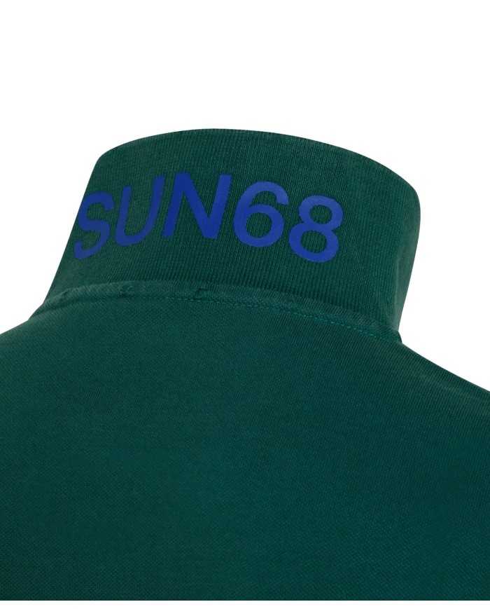 polo verde scuro da uomo con logo e dettagli ricamati | SUN68 polo verde scuro da uomo con logo e dettagli ricamati | SUN68