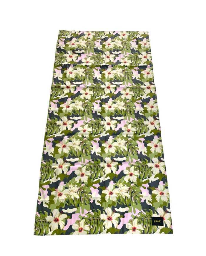 telo mare da uomo con fantasia floreale e patch logata | FK telo mare da uomo con fantasia floreale e patch logata | FK