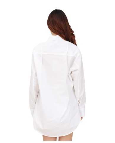 camicia oversize rosa bonbon da donna con logo patch | HINNOMINATE camicia oversize rosa bonbon da donna con logo patch | HINNOMINATE