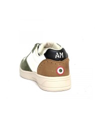 sneakers beige da uomo con stemma in metallo | AERONAUTICA AERONAUTICA
