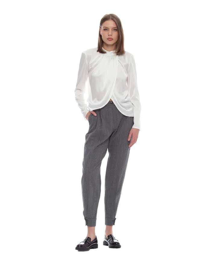 blusa latte/panna da donna con collo a lupetto arricciato | KOCCA blusa latte/panna da donna con collo a lupetto arricciato | KOCCA
