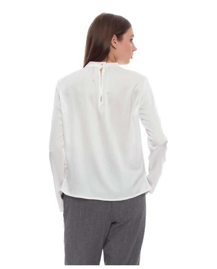 blusa latte/panna da donna con collo a lupetto arricciato | KOCCA blusa latte/panna da donna con collo a lupetto arricciato | KOCCA