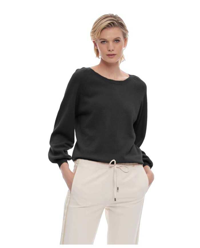 maglia nera da donna con maniche arricciate e blusanti a coste | KOCCA maglia nera da donna con maniche arricciate e blusanti a coste | KOCCA