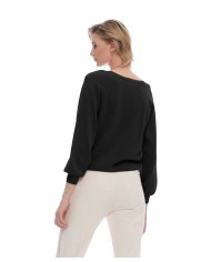 maglia nera da donna con maniche arricciate e blusanti a coste | KOCCA