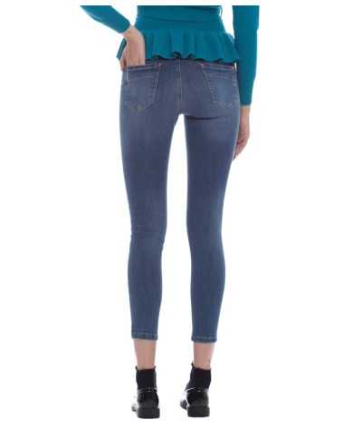 jeans denim medio da donna a vita alta con effetto sbiadito | KOCCA jeans denim medio da donna a vita alta con effetto sbiadito | KOCCA