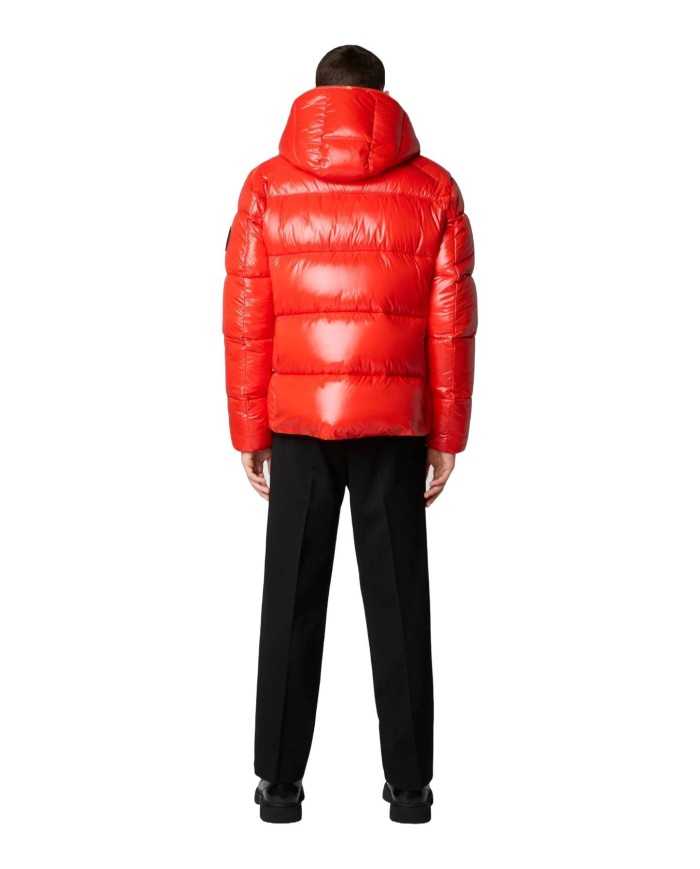 piumino poppy red da uomo con logo patch su manica | SAVE THE DUCK