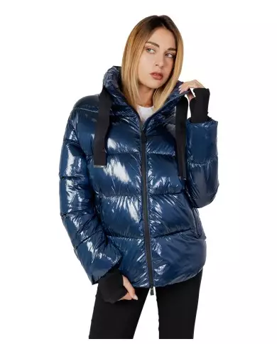 piumino petrolio da donna con logo su braccio e tag laterale | SUNS