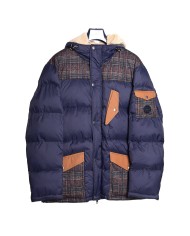 piumino blu uomo con DETTAGLI A QUADRI e PATCH LOGATA su manica | BOB piumino blu uomo con DETTAGLI A QUADRI e PATCH LOGATA su manica | BOB