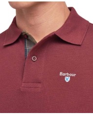 Polo da uomo ruby con logo e scudetto cucito su petto | BARBOUR Polo da uomo ruby con logo e scudetto cucito su petto | BARBOUR