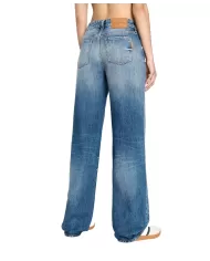 Jeans donna medium indigo stile grunge, logo patch | ARMANI EXCHANGE Jeans donna medium indigo stile grunge, logo patch | ARMANI EXCHANGE