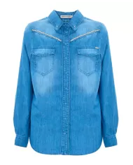 camicia denim chiaro da donna con strass brillanti su petto | KOCCA camicia denim chiaro da donna con strass brillanti su petto | KOCCA