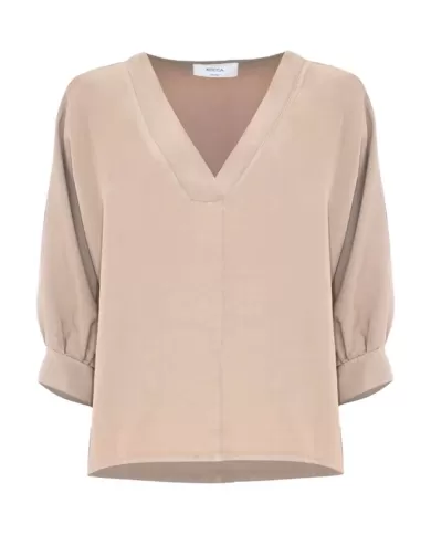 Blusa donna sabbia con maniche lunghe a sbuffo e scollo a v | KOCCA Blusa donna sabbia con maniche lunghe a sbuffo e scollo a v | KOCCA
