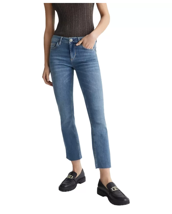 Jeans donna denim blue in stretch con orlo sfrangiato | LIU JO Jeans donna denim blue in stretch con orlo sfrangiato | LIU JO