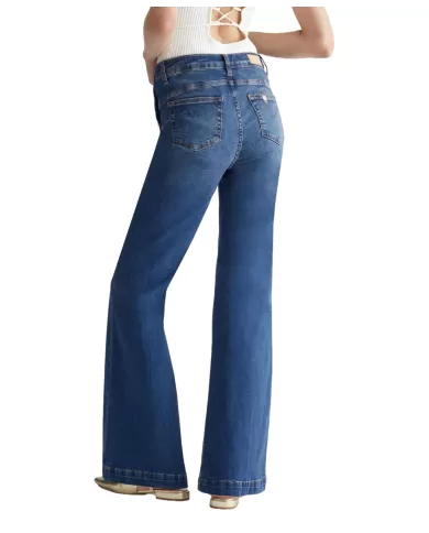 Jeans donna denim blu con gamba flare e bottoni gioiello | LIU JO Jeans donna denim blu con gamba flare e bottoni gioiello | LIU JO