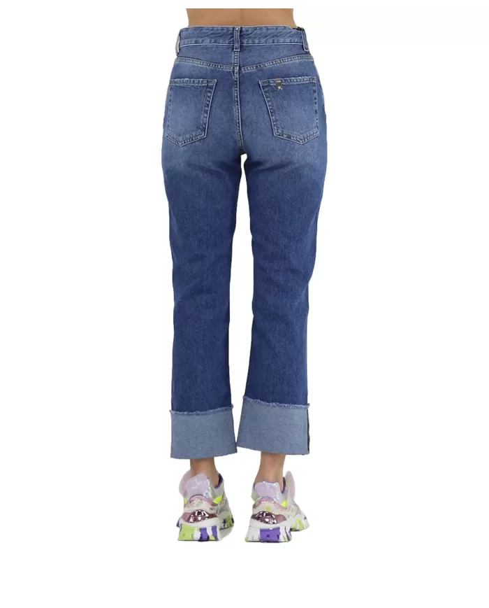 Jeans donna denim blu tagliato a vivo e logo argentato | LIU JO Jeans donna denim blu tagliato a vivo e logo argentato | LIU JO