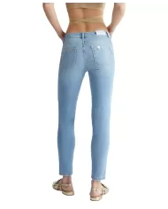 Jeans donna denim blu con logo su salpa e in metallo su retro | LIU JO