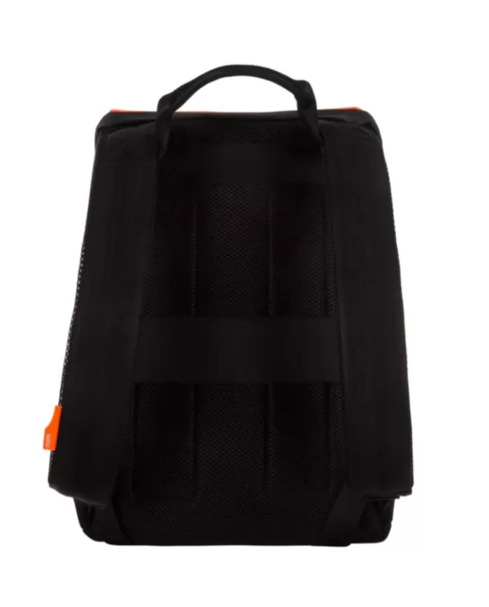 zaino nero da uomo con ZIP ANTISCIPPO e STAMPA LOGATA avanti | SUNS zaino nero da uomo con ZIP ANTISCIPPO e STAMPA LOGATA avanti | SUNS