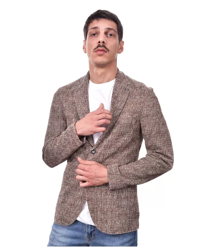 giacca blazer ruggine da uomo con pendaglio logato su risvolto | BOB giacca blazer ruggine da uomo con pendaglio logato su risvolto | BOB