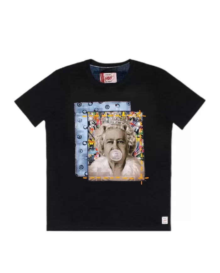 t-shirt nera da uomo con stampa ELIZABETH QUEEN e RICAMI | BOB